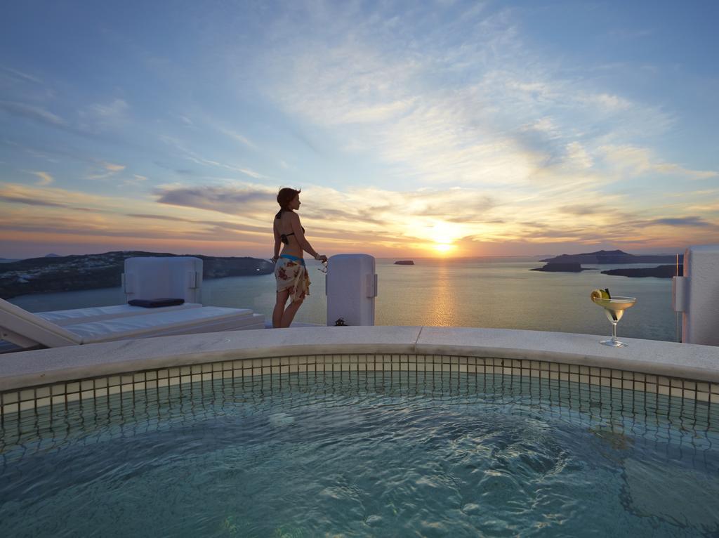 Athermi Suite - Outdoor Jacuzzi & Sunset View,399871761:JPEG