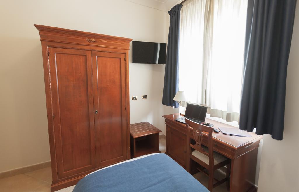 Business Einzelzimmer mit französischem Bett