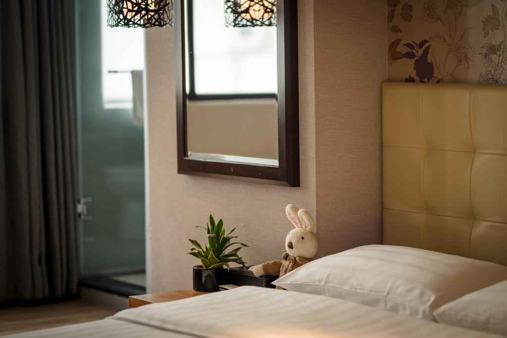 Luxury Double or Twin Room,705159652:JPEG