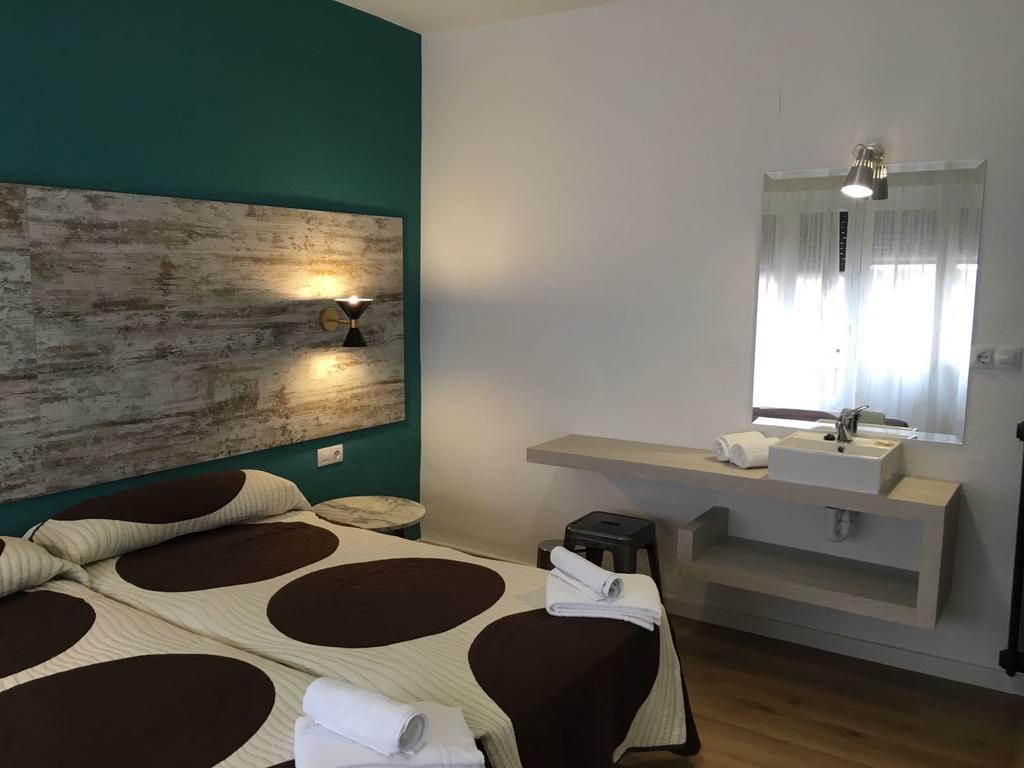 Triple Room,406027005:JPEG