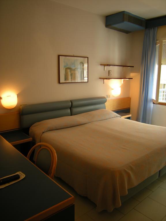Double Room,446759784:JPEG