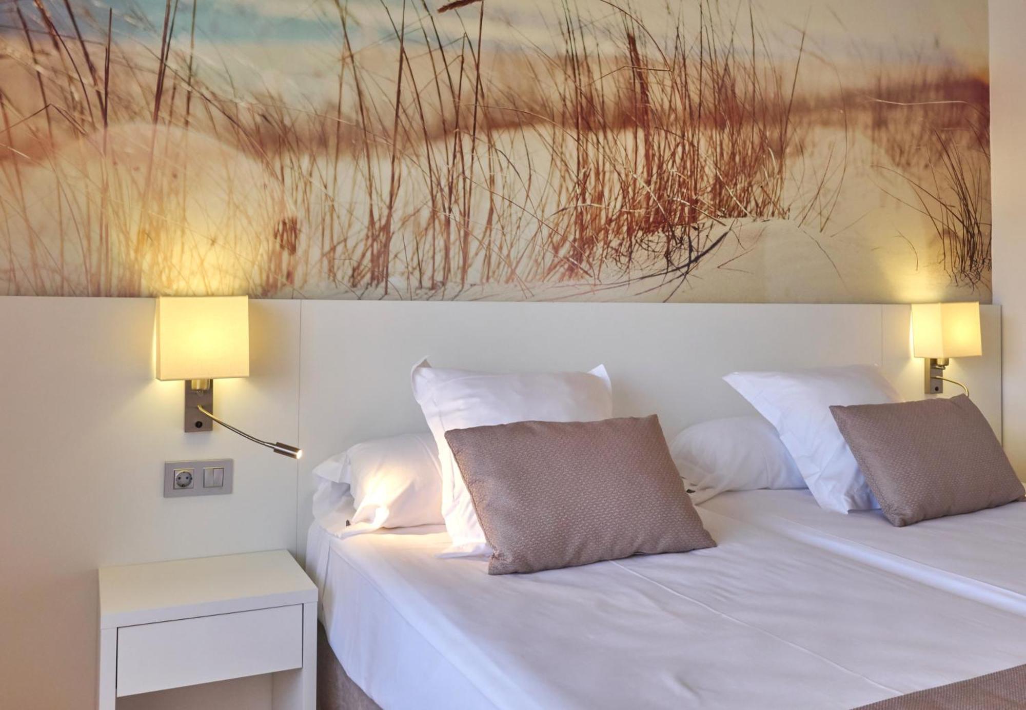Twin Room,645003732:JPEG
