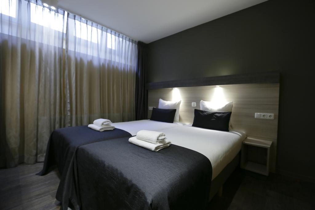 Basement Twin Room