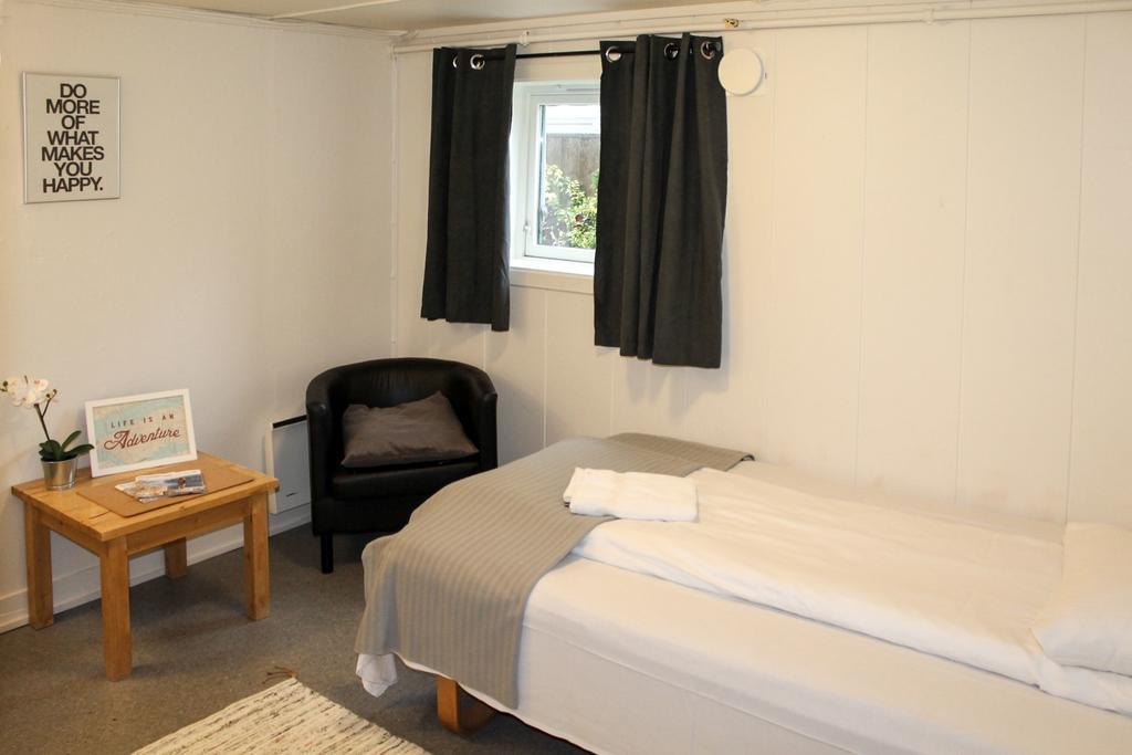 Triple Room Shared Toilet