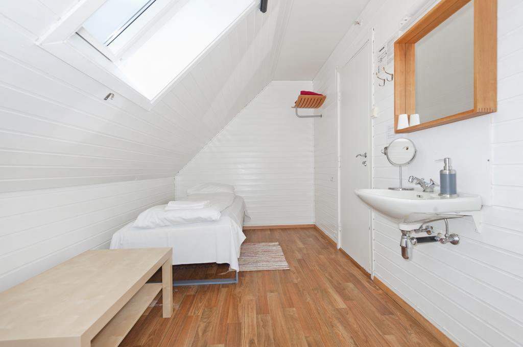Budget Single Room