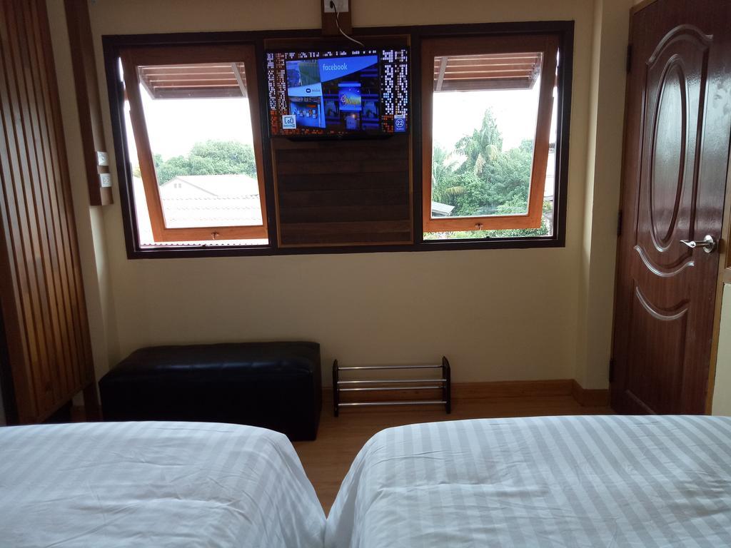 Twin Room,463502622:JPEG