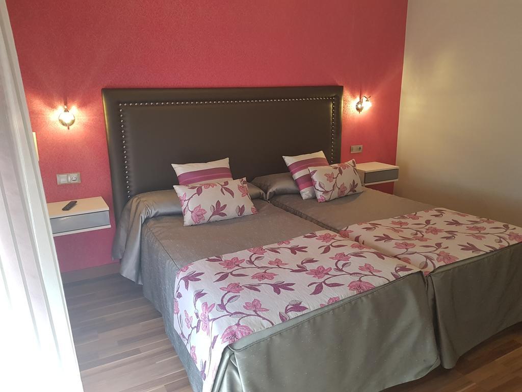 Deluxe Double or Twin Room Balcony,463244754:JPEG