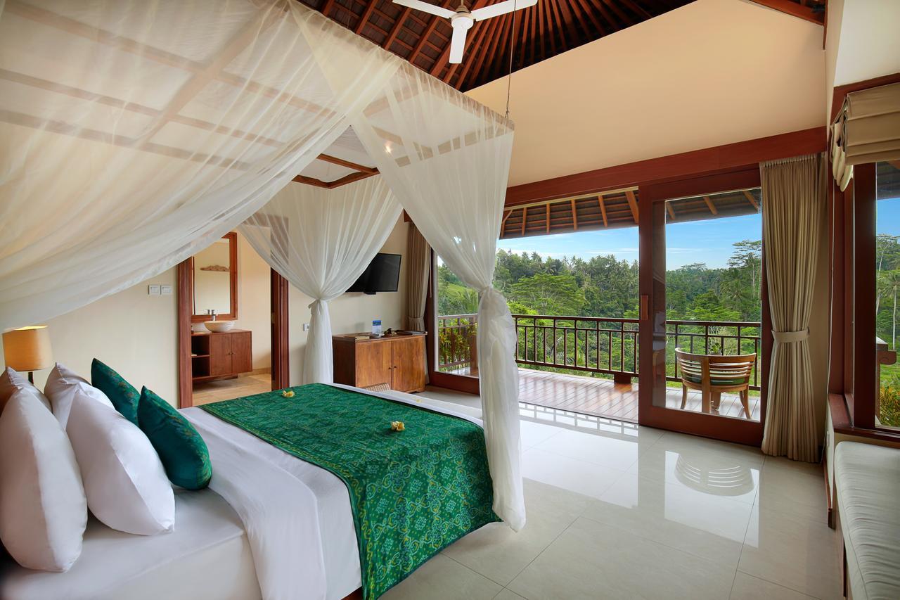 Early Booker Hot Deal Deluxe Suite