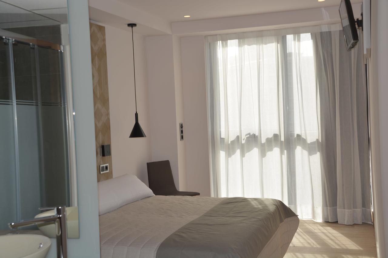 Standard Single Room,535765980:JPEG
