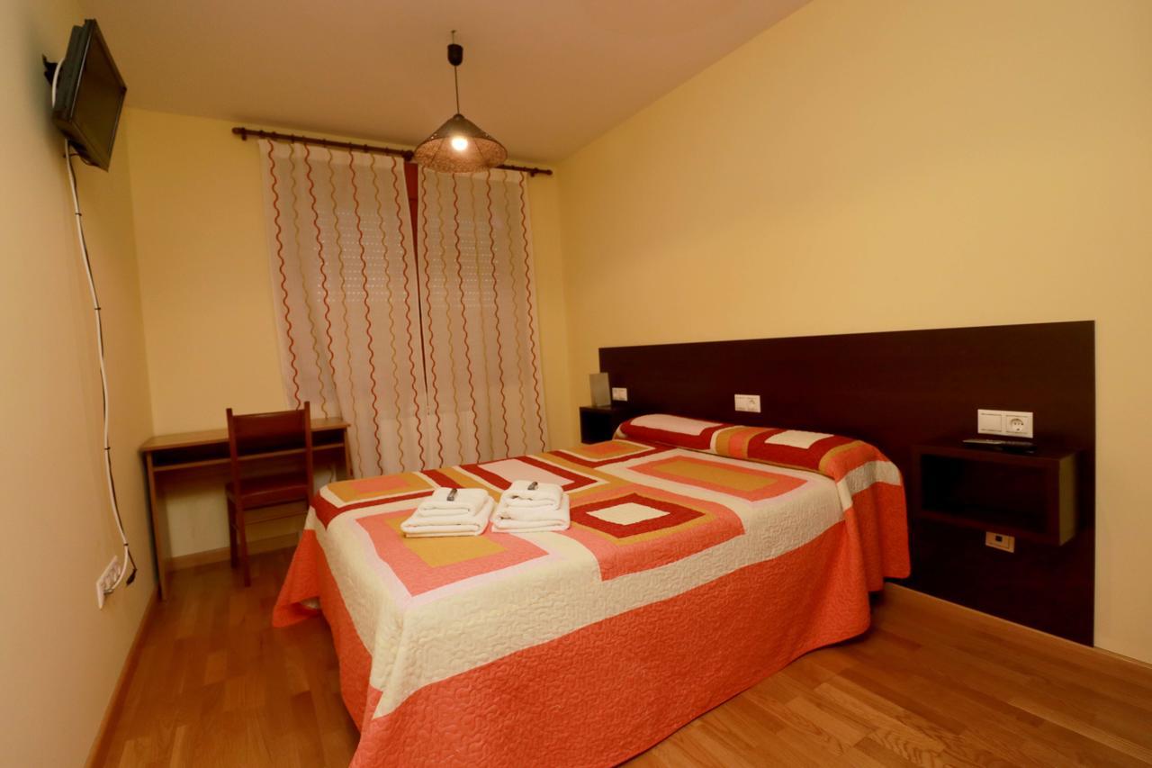 Three-Bedroom Apartment,743985730:JPEG