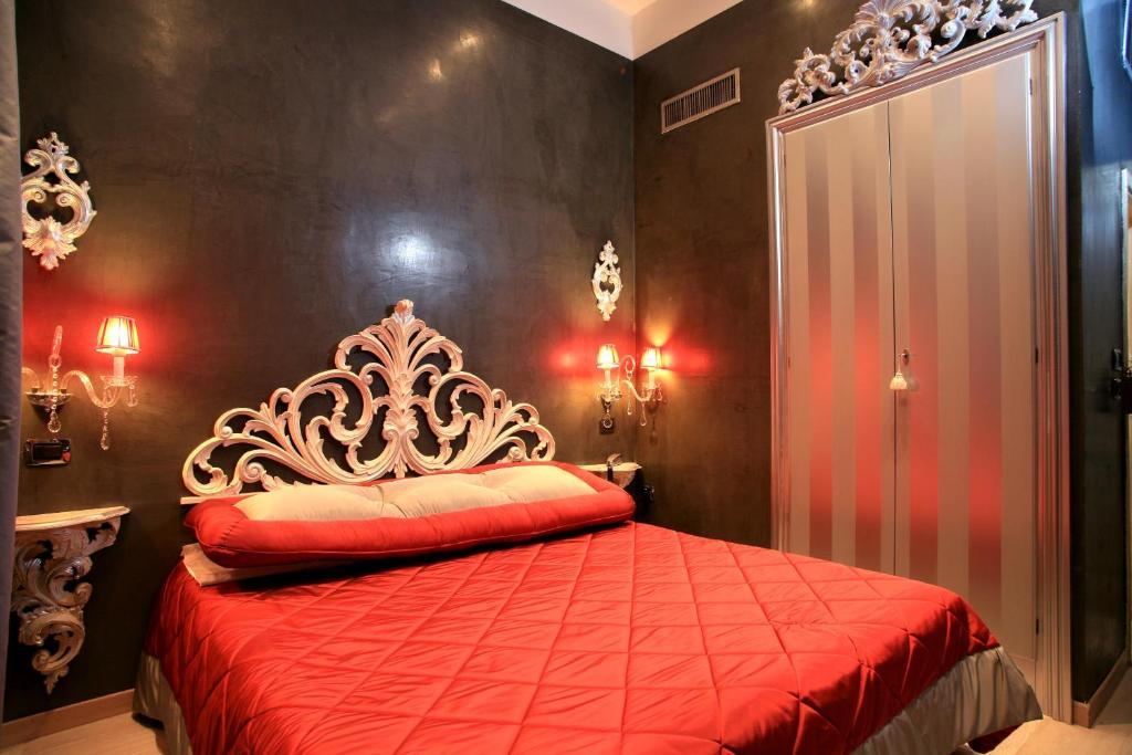 Standard Double Room,109827630:JPEG