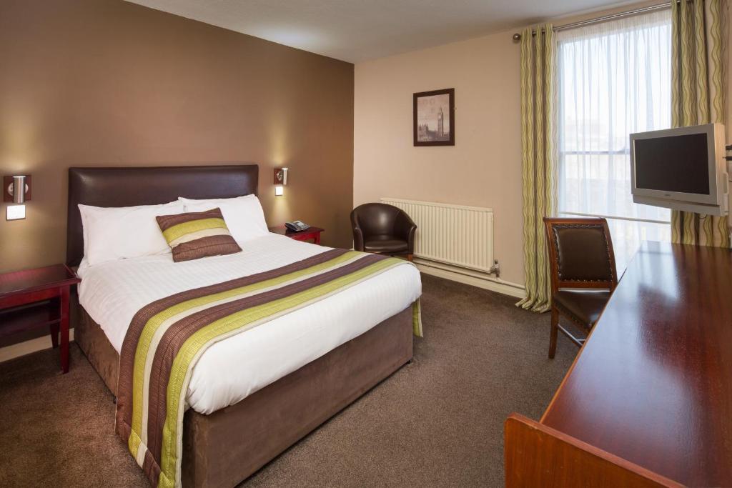 Standard Double Room Double Bed Non-Smoking,821982797:JPEG