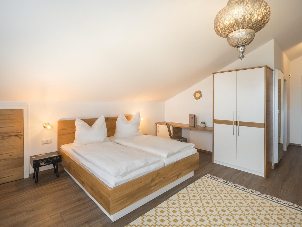 Double Room Balcony,629294106:JPEG