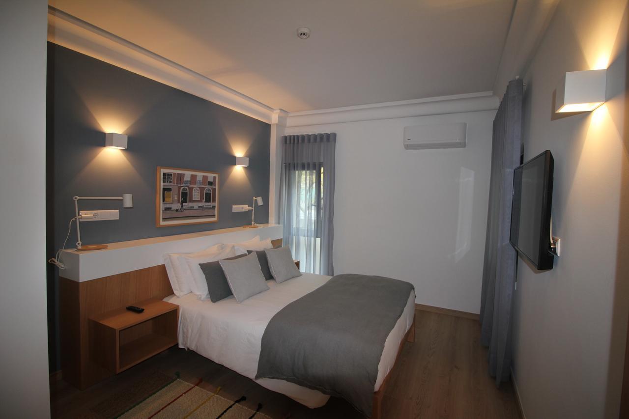 Standard Suite,632633988:JPEG