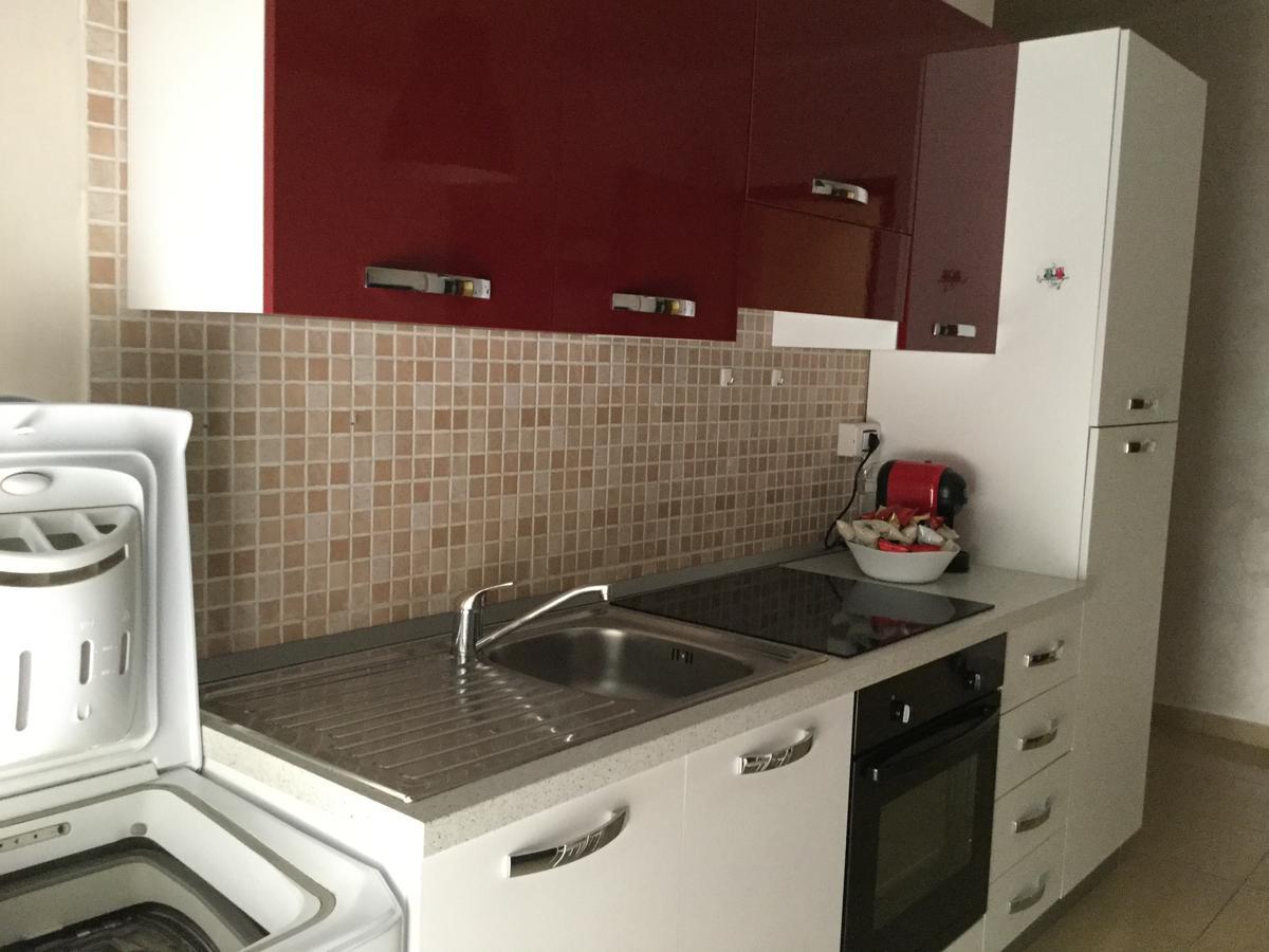 One-Bedroom Apartment,636622344:JPEG