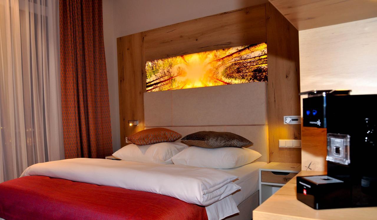 Double Room,636699972:JPEG