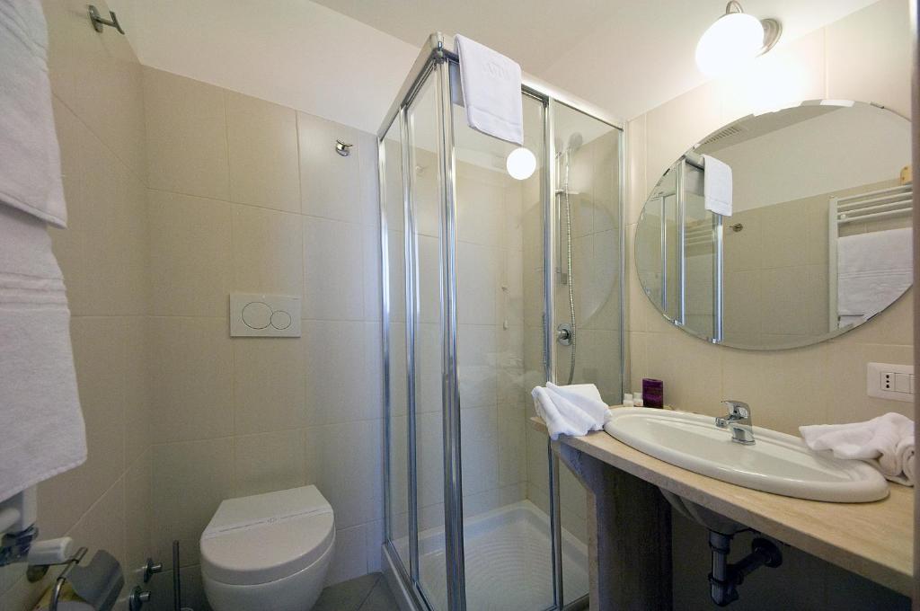 Triple Room,63848656:JPEG