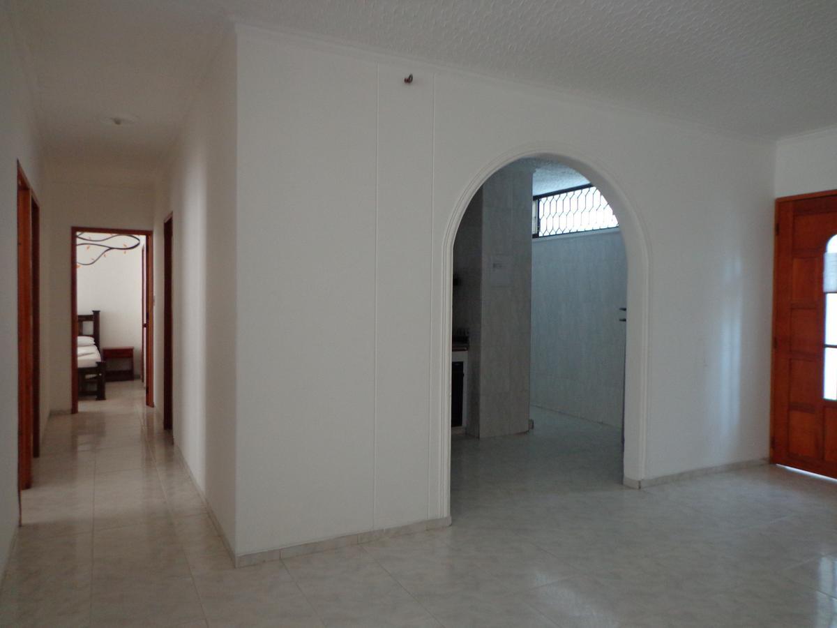 Three-Bedroom Apartment,1499194816:JPEG