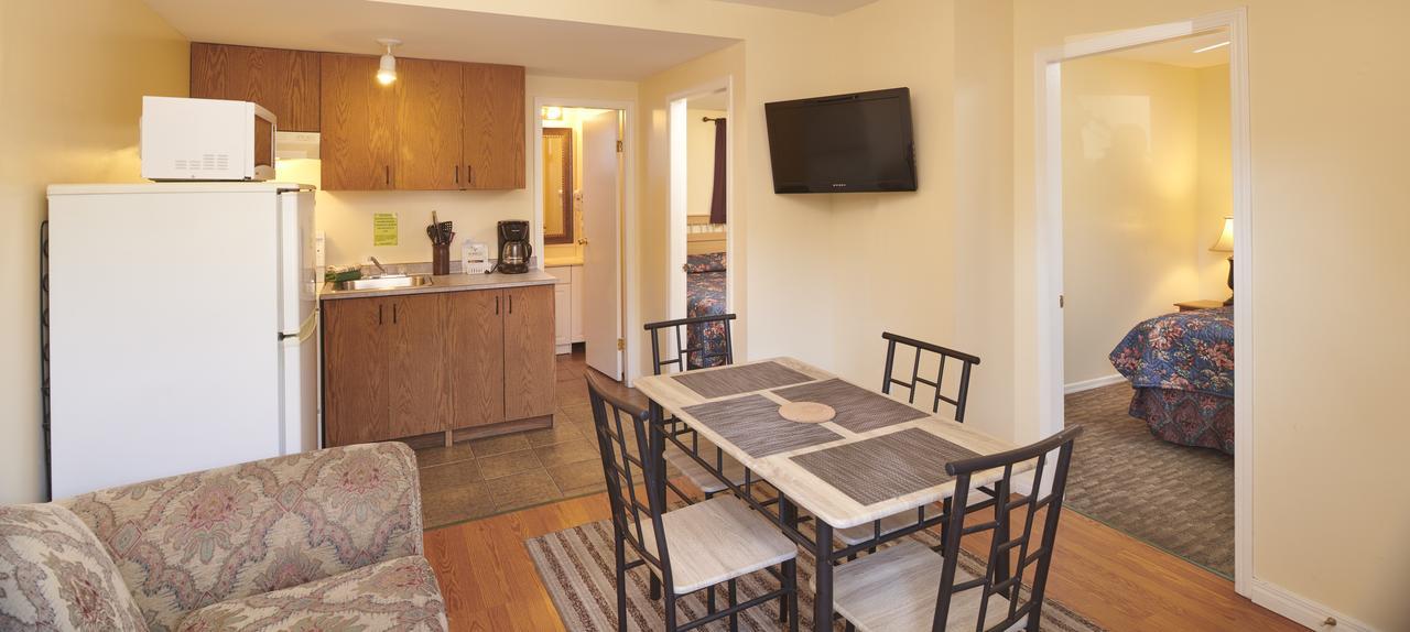 Two-Bedroom Suite,645195942:JPEG
