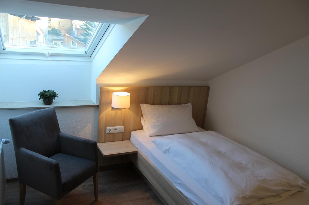 Budget Single Room,646852116:JPEG
