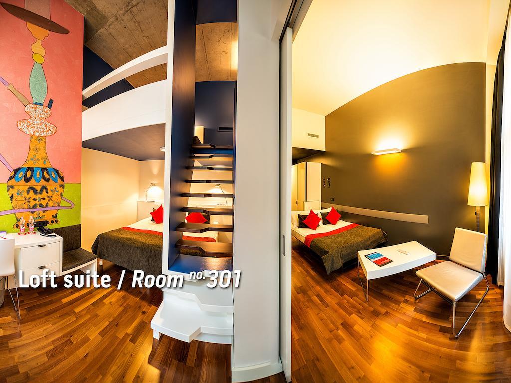 Loft Suite,67465775:JPEG