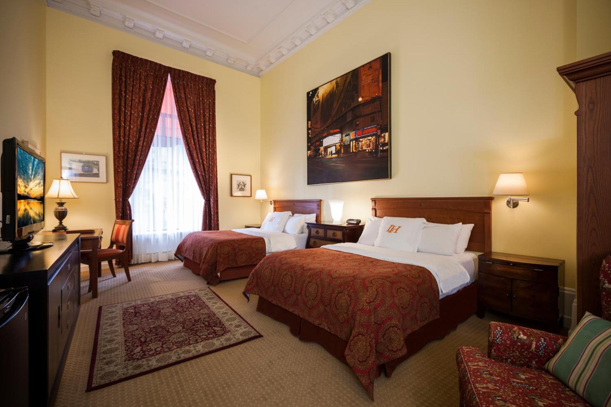 Superior Queen Room Two Queen Beds,687782721:JPEG