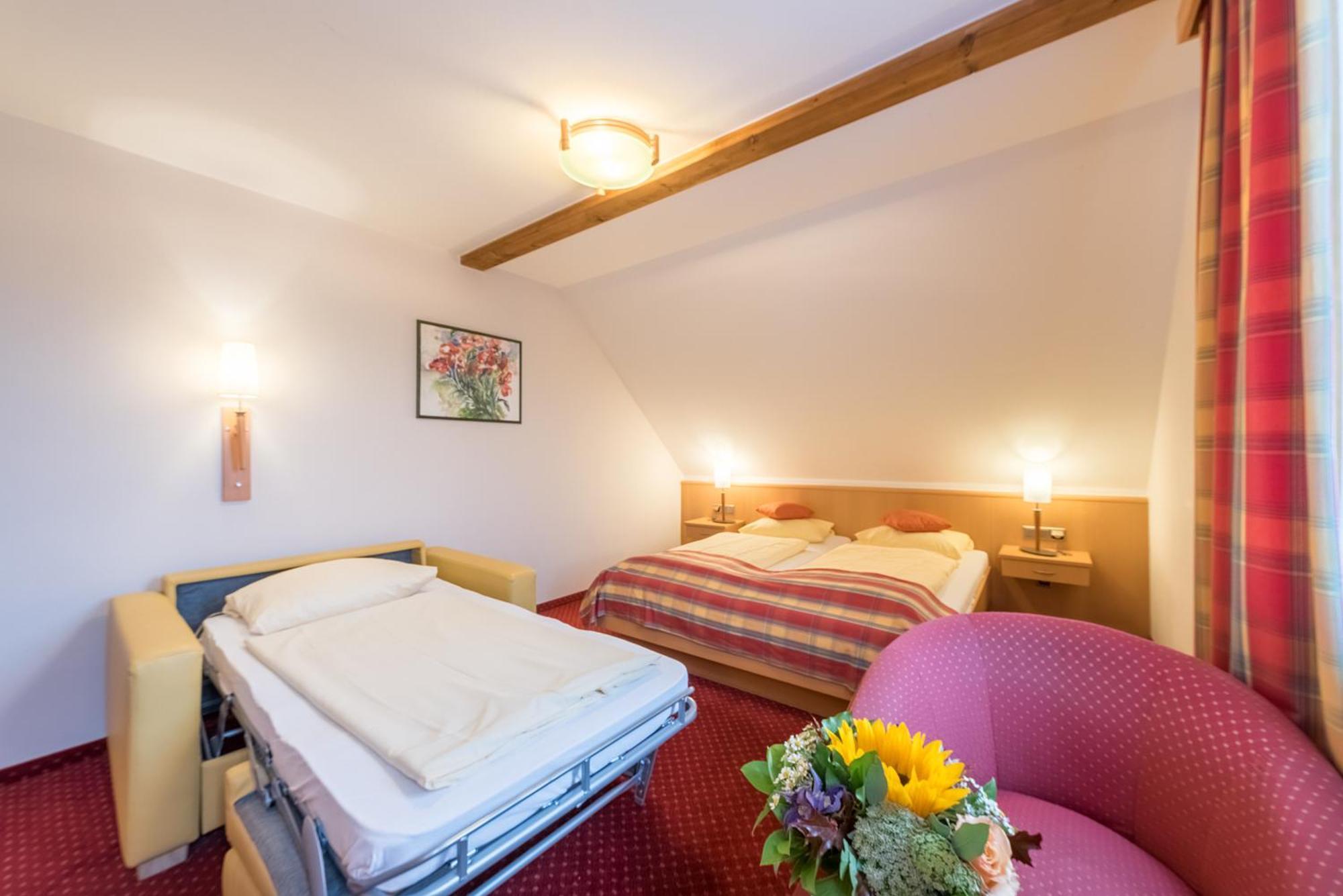 Triple Room,64513630:JPEG