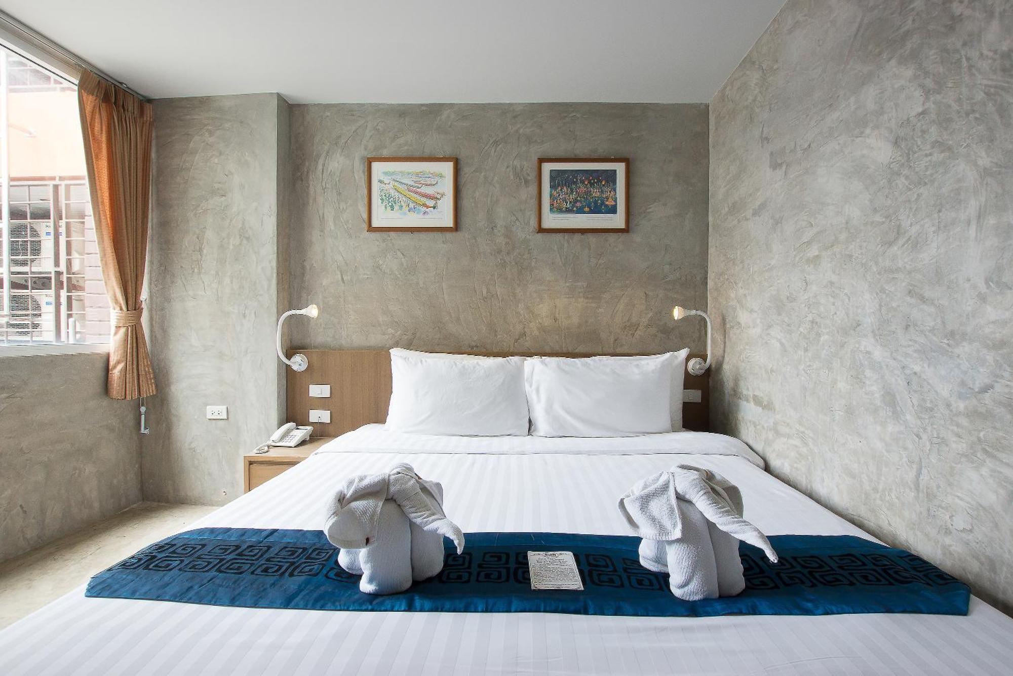Superior King Room,123378043:JPEG