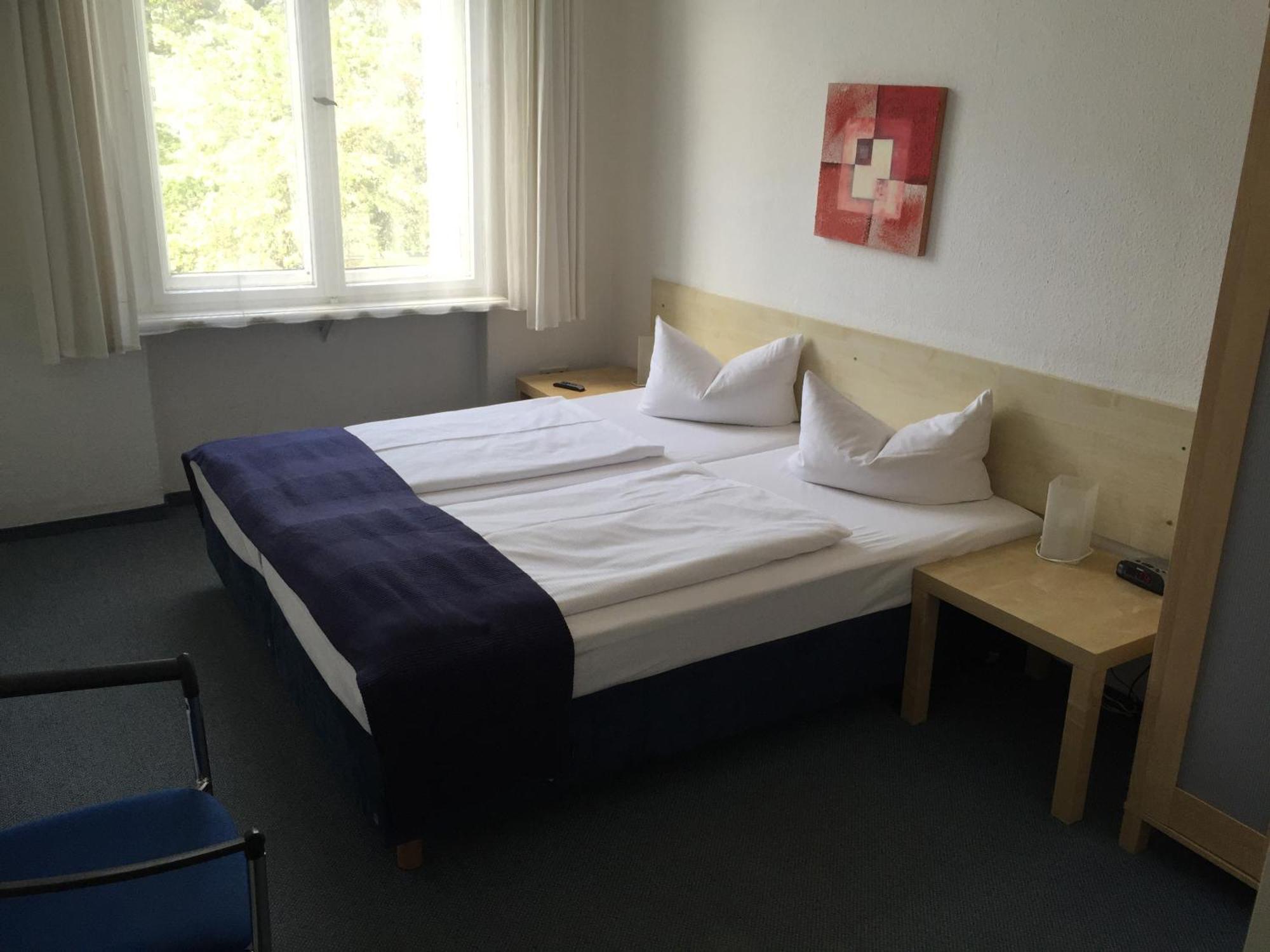 Large Double or Twin Room