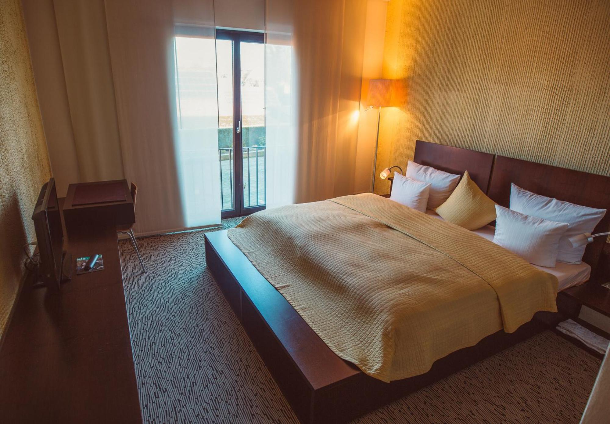 Double or Twin Room,715138990:JPEG