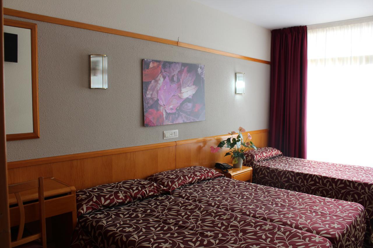 Triple Room 3 beds,1207909120:JPEG