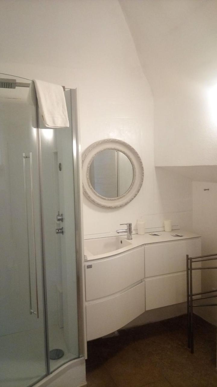 Standard Family Room,1240837735:JPEG