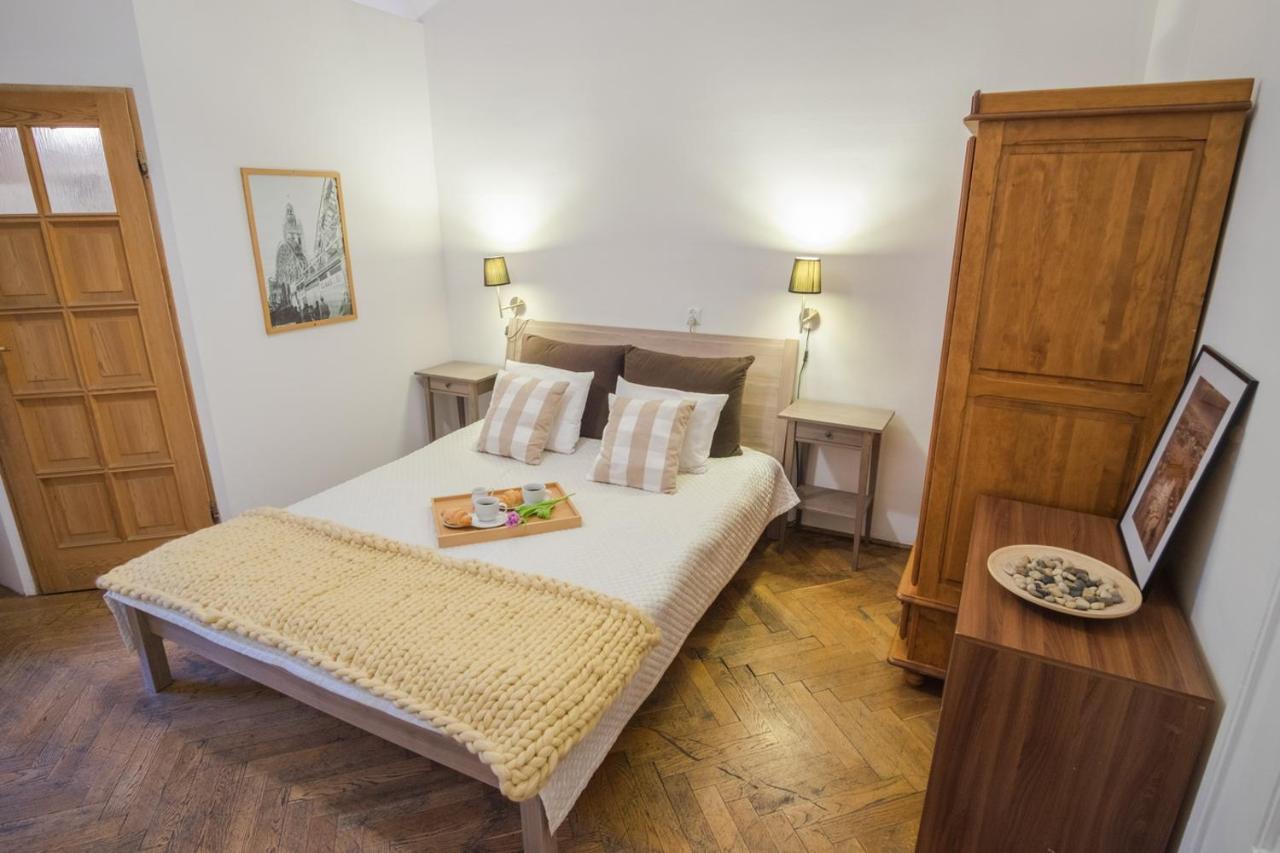 Double Room,750340256:JPEG
