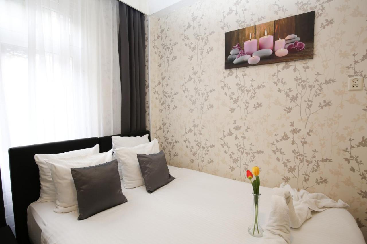 Small Double Room with Private Bathroom,758641417:JPEG