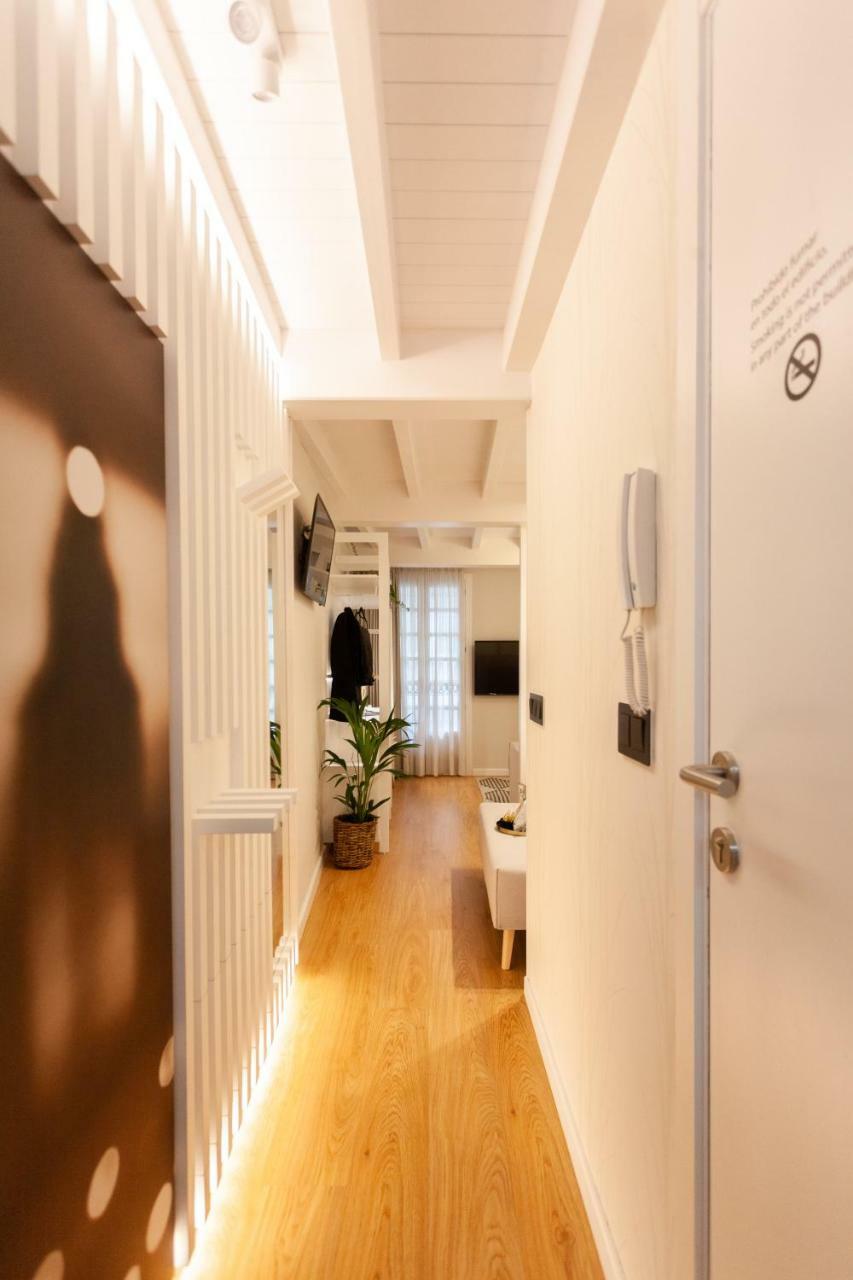 One-Bedroom Apartment,782397894:JPEG