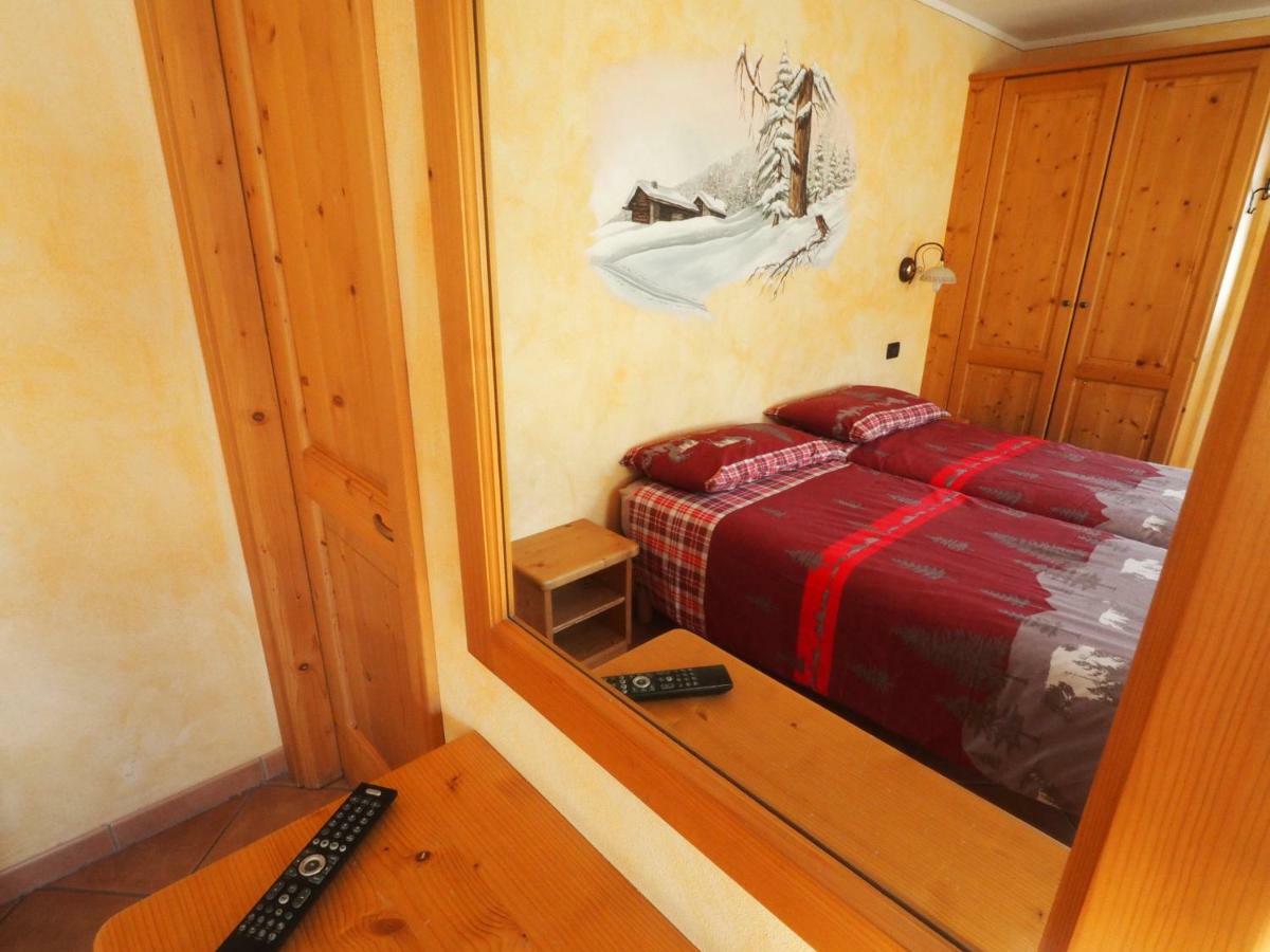 Studio Apartment,786170481:JPEG