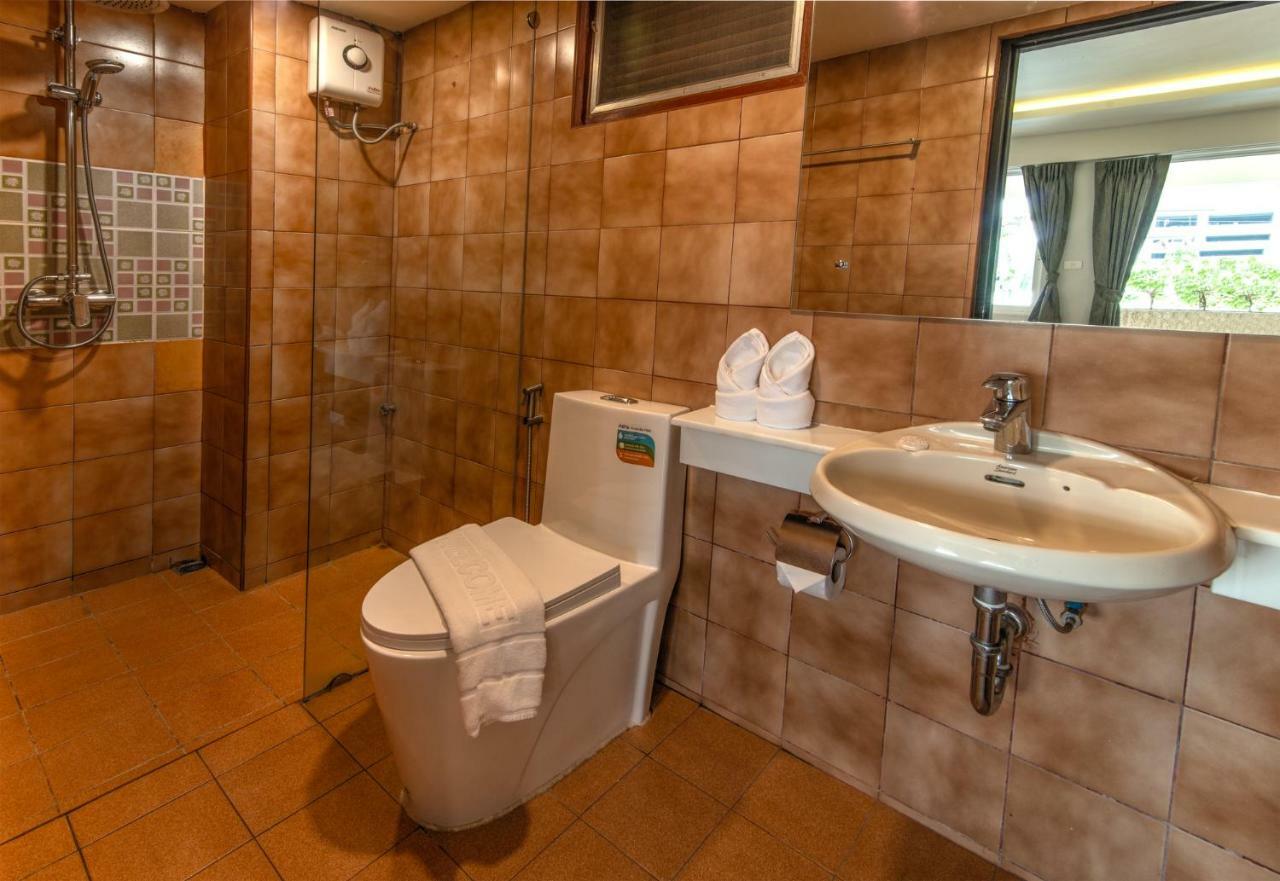 Deluxe Double Room,789287532:JPEG