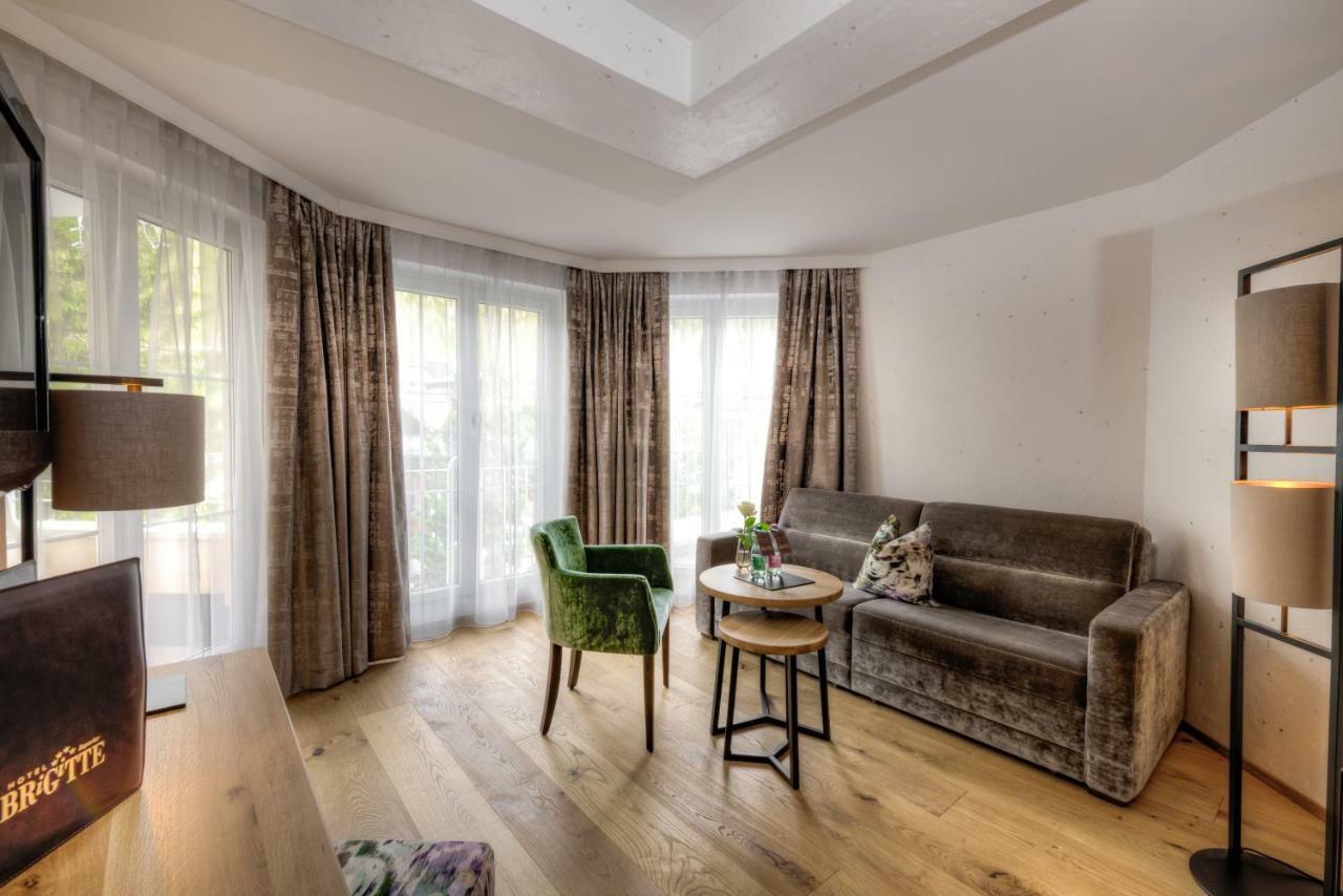 Standard Suite,805443840:JPEG