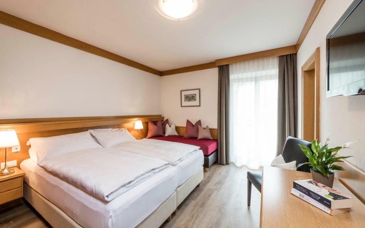 Double or Twin Room,828669476:JPEG