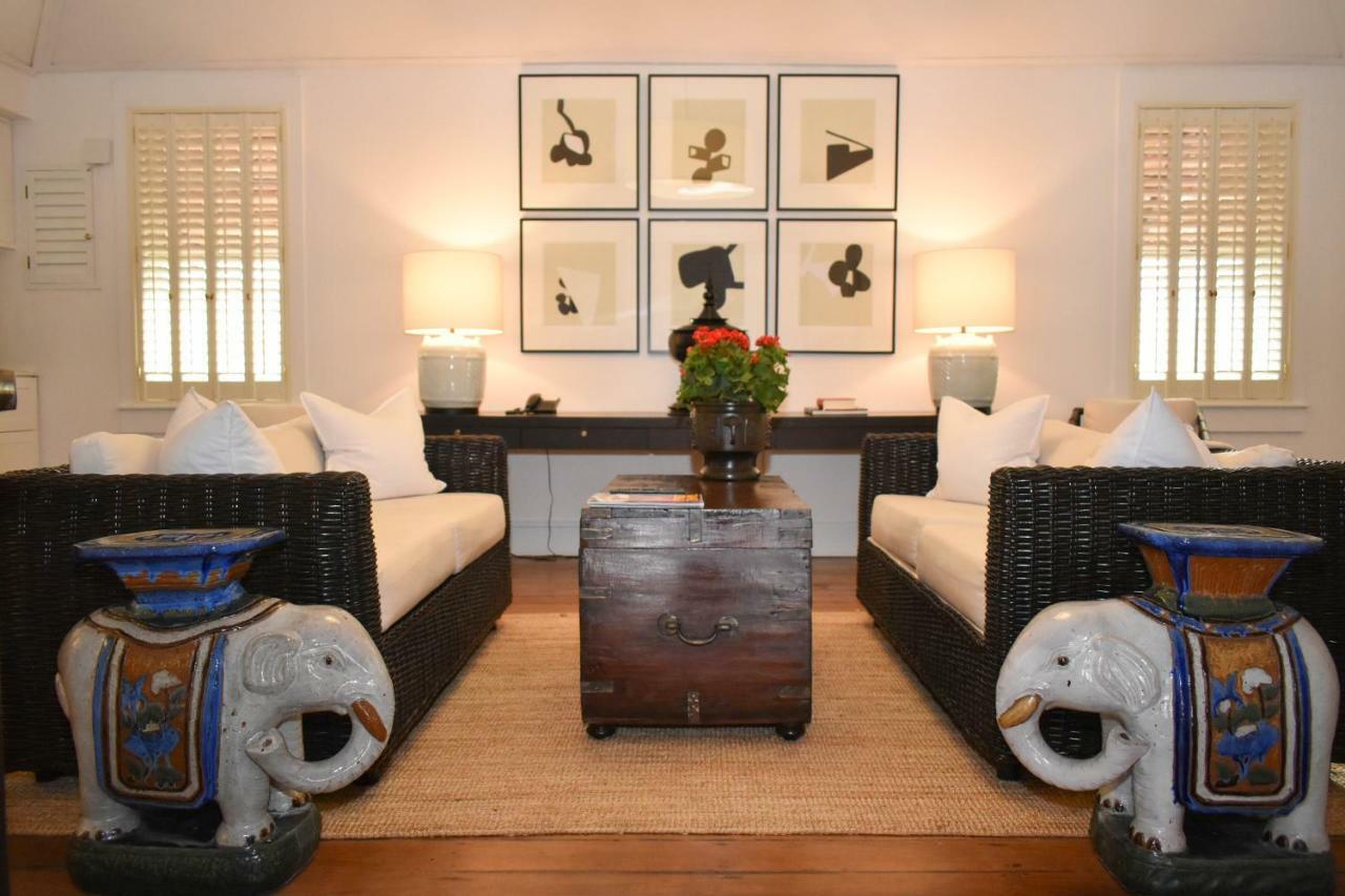 Two-Bedroom Suite Above 12 Years Old Only,830133650:JPEG