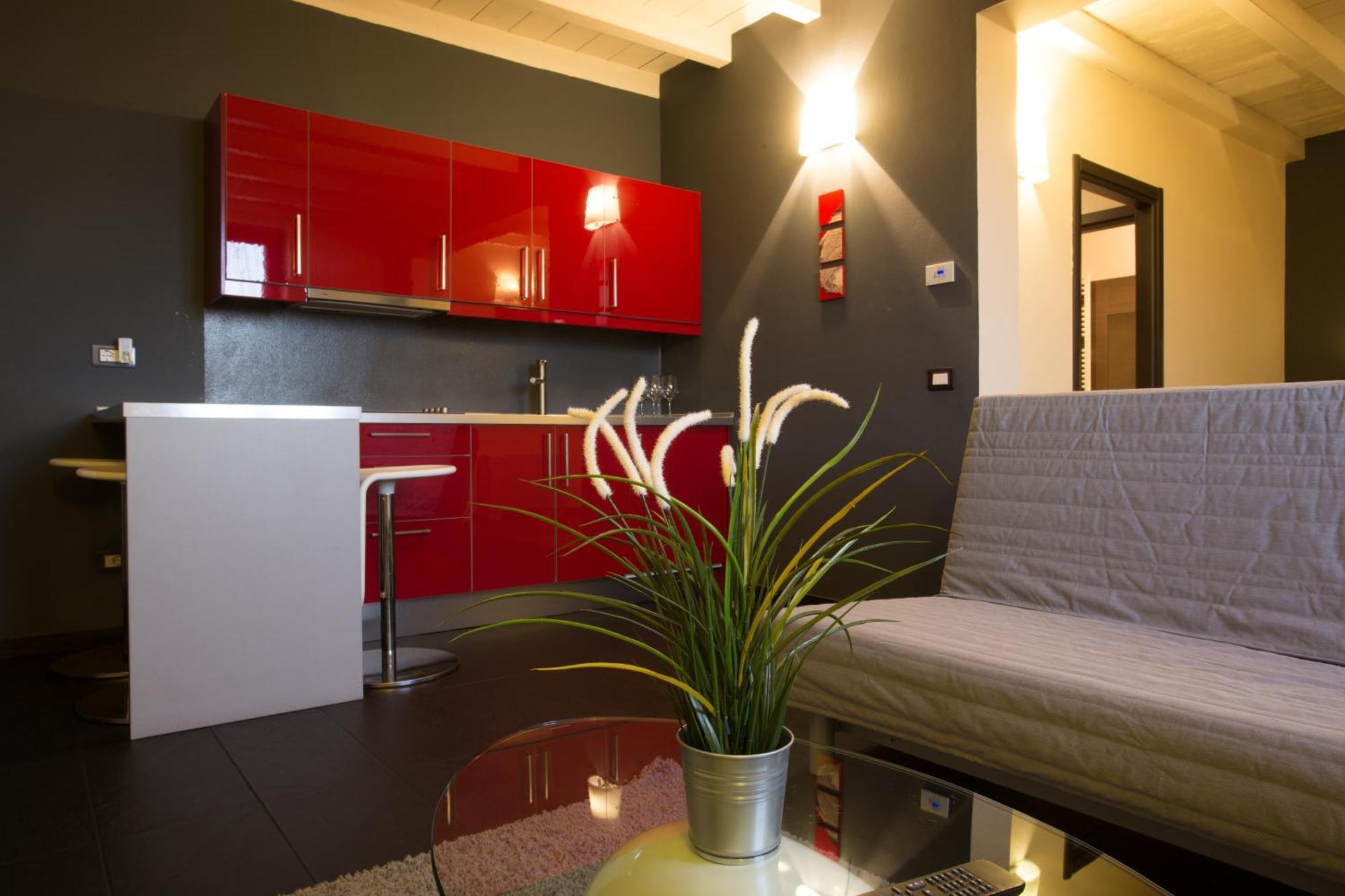 One-Bedroom Apartment,848425550:JPEG
