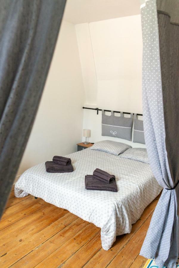 Holiday Home,859291064:JPEG