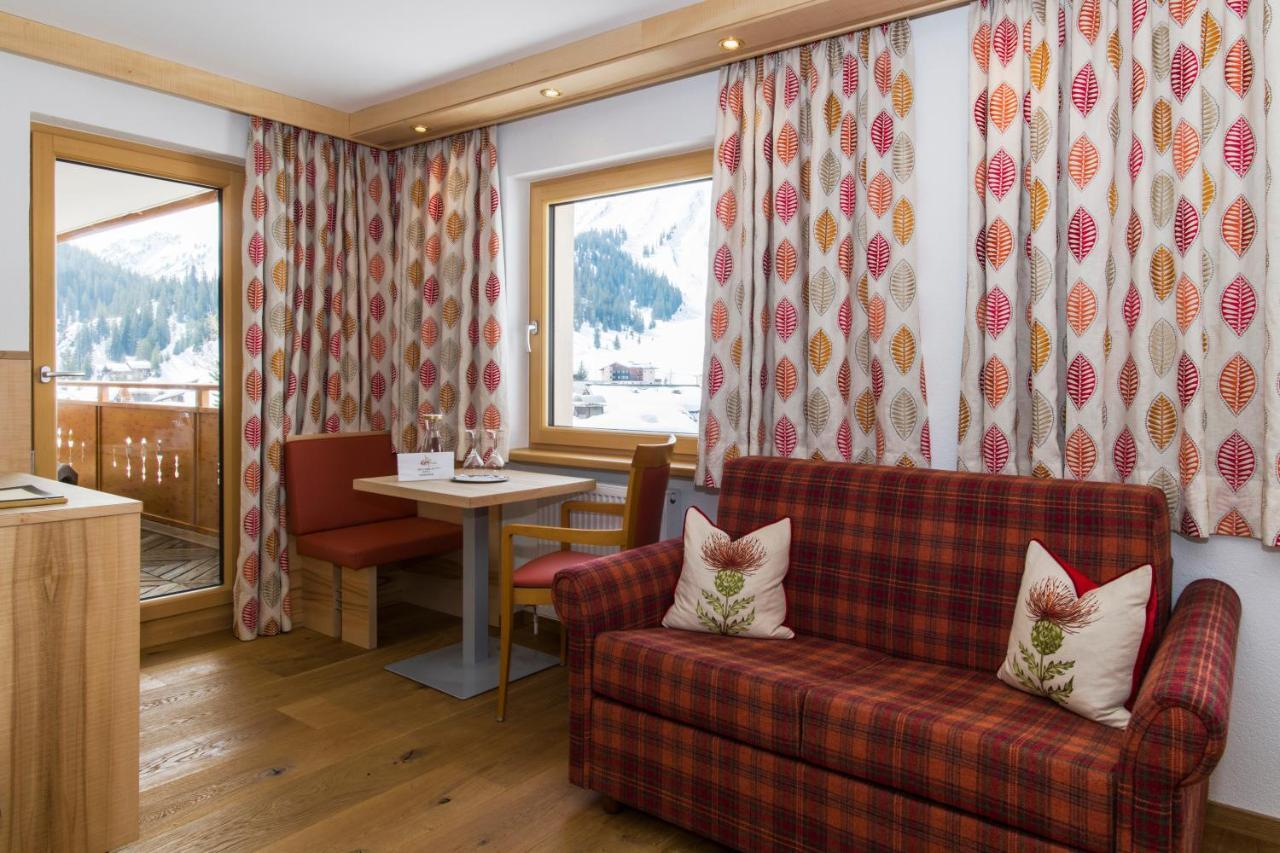 Double Room,927213535:JPEG