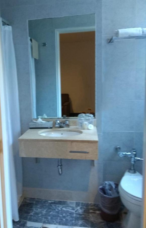 Small Double Room,1208222419:JPEG