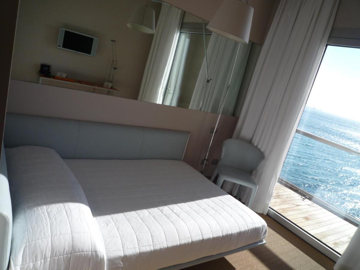 Single Room,1586109664:JPEG