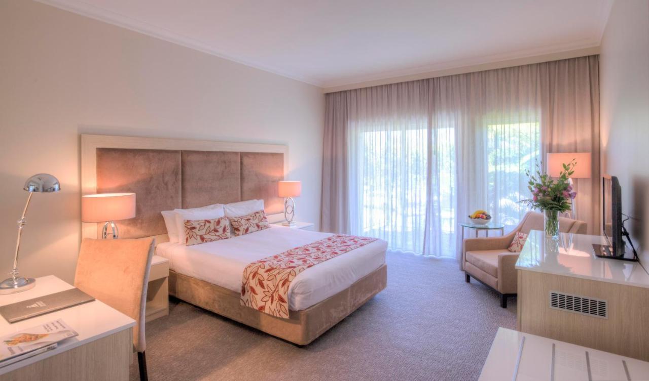 Resort Queen Room,1145758711:JPEG