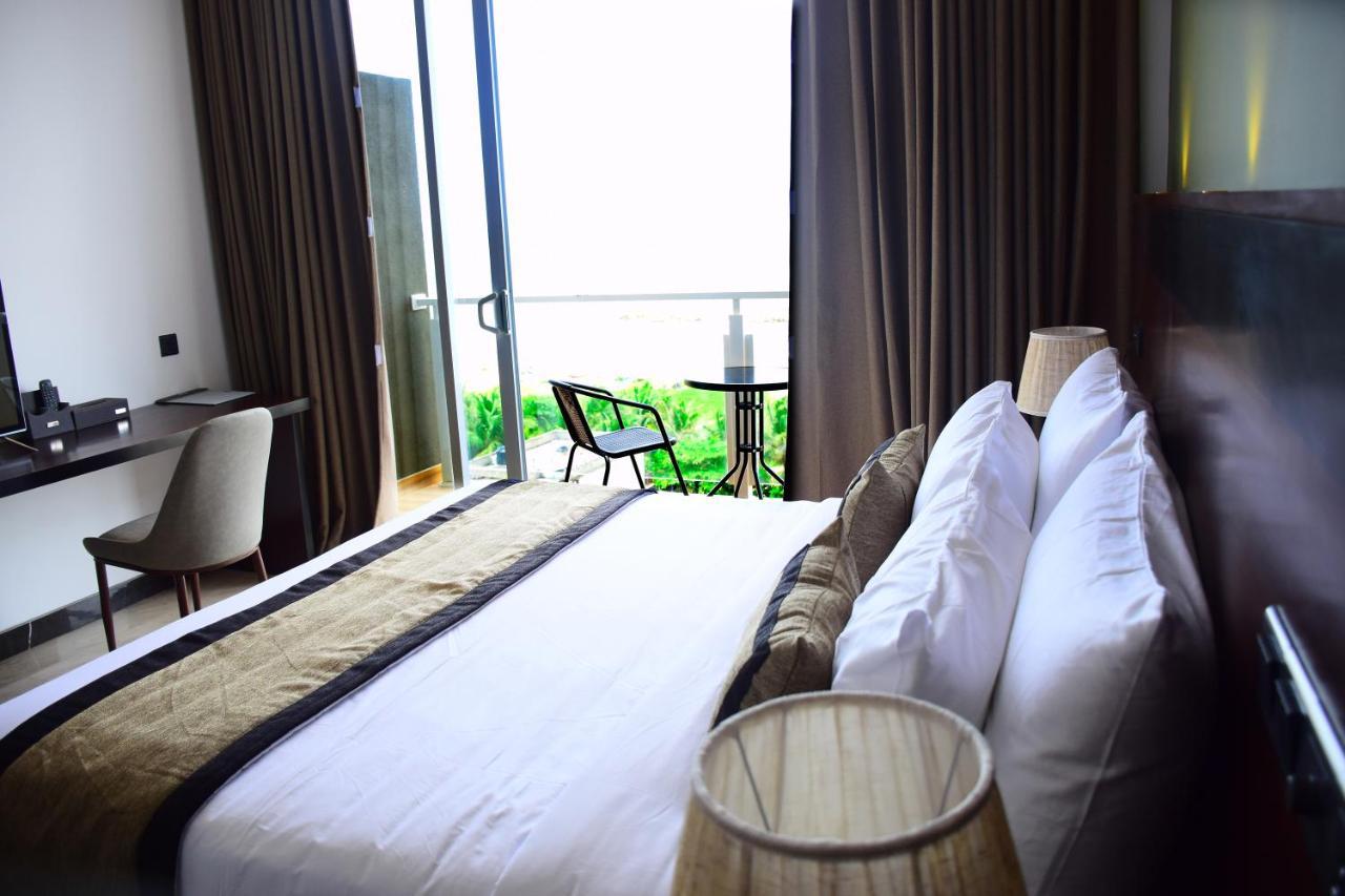 Super Deluxe Room Balcony & Sea View Early Check & Late Check-out on Availability,979922629:JPEG