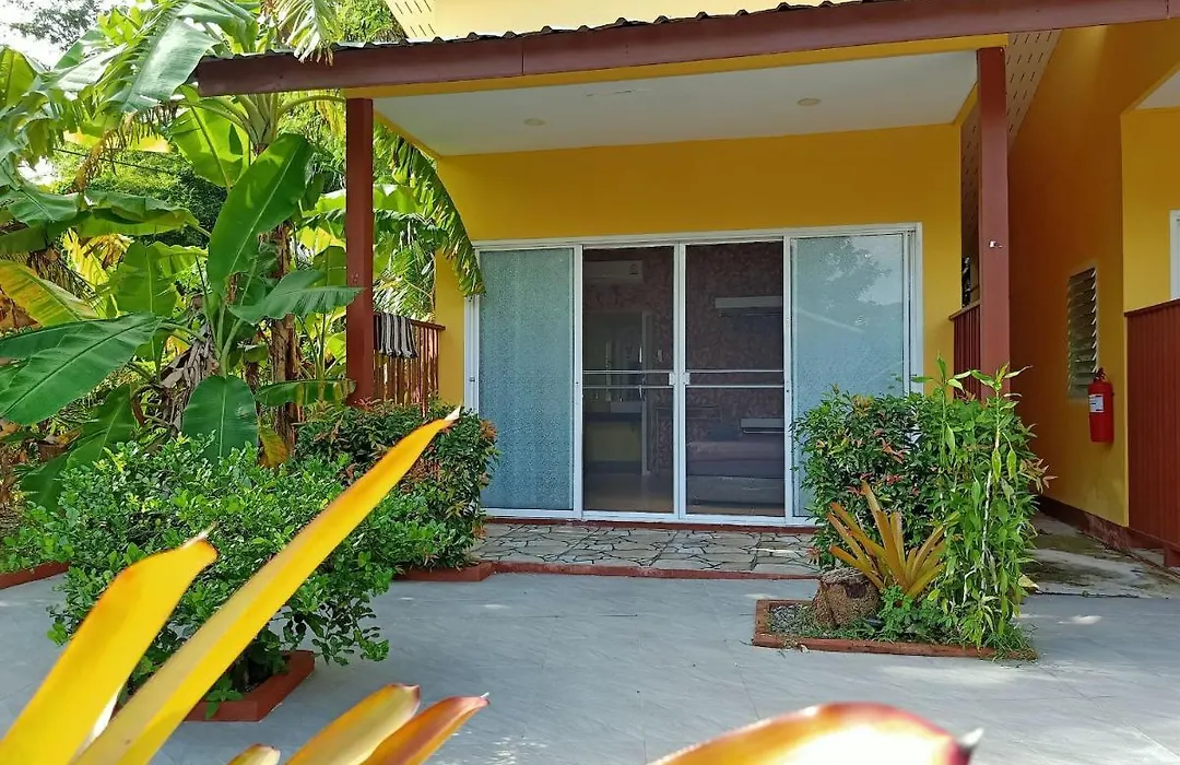 Ban Elephant Blanc Bungalow-1