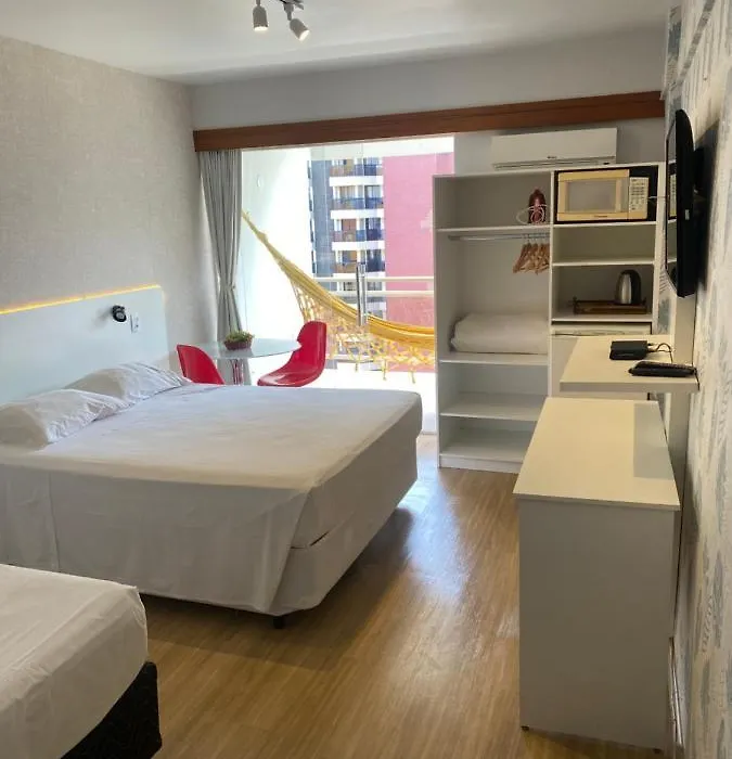 Garvey Park Hotel-1