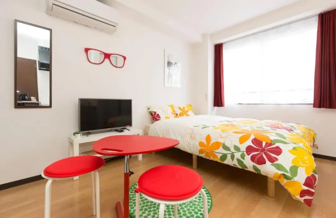 Hotel Lucky-1